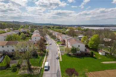 317 W 2nd St, Alburtis, PA 18011 - photo 3