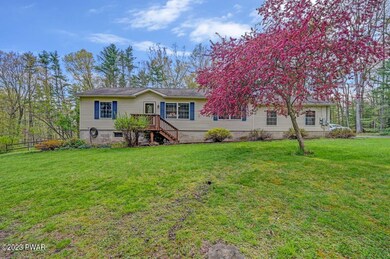 128 Pleasant Ln, Milford, PA 18337 - photo 5