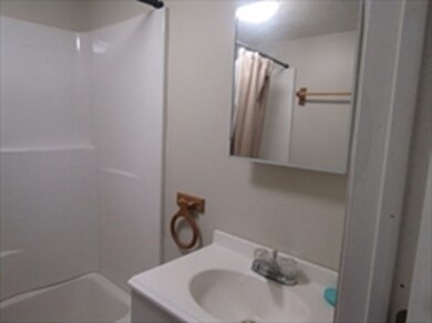 479 School St, Winchendon, MA 01475 - photo 4