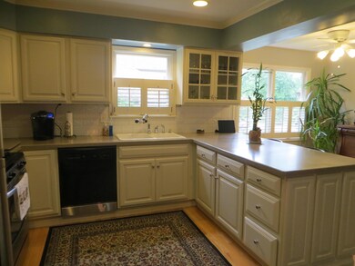 427 Mainsail Dr, Westerville, OH 43081 - photo 7