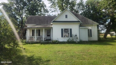 112 Janett St, West Mineral, KS 66782 - photo 2