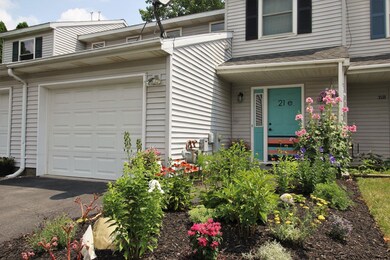 21 Louis Ave unit E, Albany, NY 12204 - photo 2