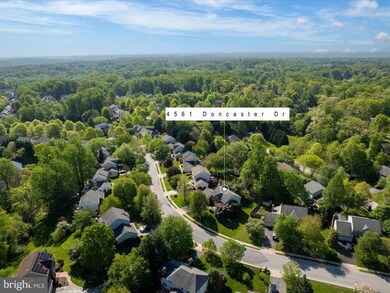 4561 Doncaster Dr, Ellicott City, MD 21043 - photo 4