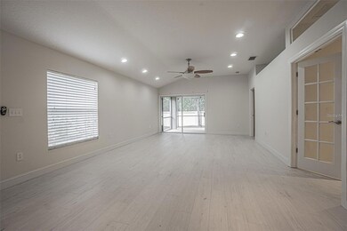 31912 Turkeyhill Dr, Wesley Chapel, FL 33543 - photo 4