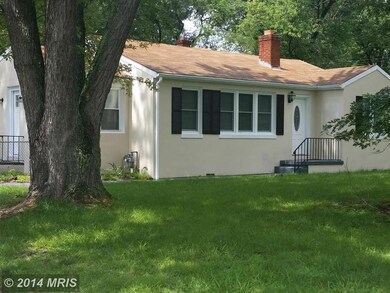 9101 Pine View Ln, Clinton, MD 20735 - photo 2