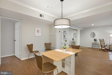 207 Skyhill Rd unit 2, Alexandria, VA 22314 - photo 7