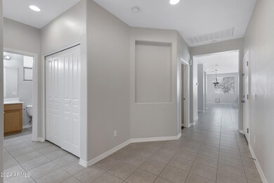3942 E Claxton Ave-5