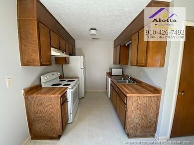 1966 Glenwick Dr, Fayetteville, NC 28304 - photo 5