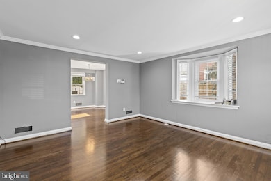 7315 Stratton Way, Baltimore, MD 21224 - photo 4