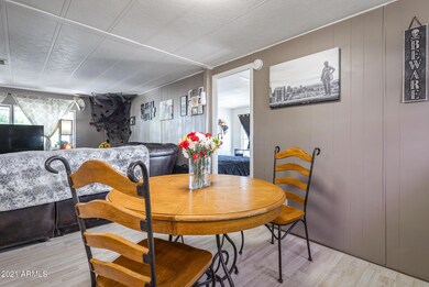 2505 E Piute Ave-10