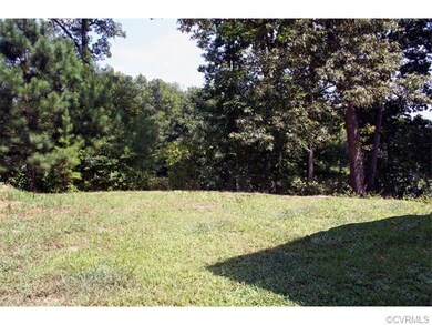 2600 Perry St, Hopewell, VA 23860 - photo 3