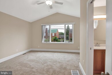 3305 Northway Dr, Parkville, MD 21234 - photo 2