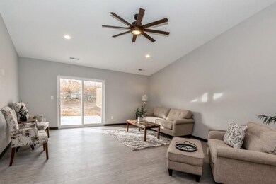 305 W Easy St, Wayland, IA 52654 - photo 3