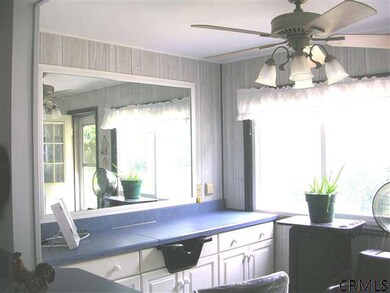 71 Cuthbert St, Schenectady, NY 12302 - photo 6