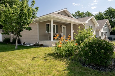 801 E 4th St, Laurel, MT 59044 - photo 2