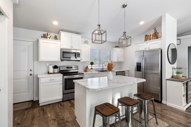 7-web-or-mls-1610-george-tweed-blvd