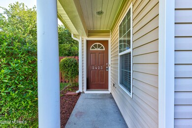 2423 Red Maple Cir-print-004-024-Front P