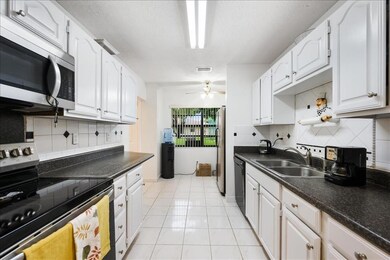 4826 Paulie Ct, West Palm Beach, FL 33415 - photo 3