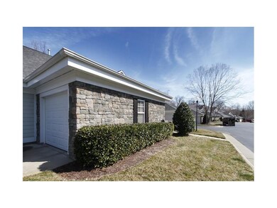 2story condo w single garage