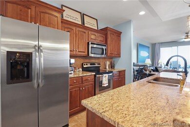 stainless appliances, granite countertops, solid w