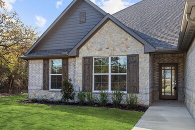 1050 N Cardinal Rd, Azle, TX 76020 - photo 2