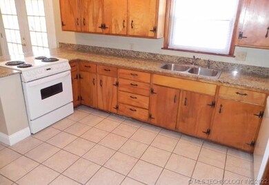 1638 S Birch Ave, Broken Arrow, OK 74012 - photo 4