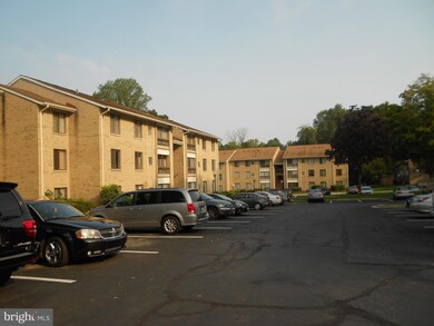 8865 Rollright Ct unit H, Columbia, MD 21045 - photo 3