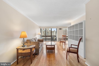 1326 Spruce St unit 1701, Philadelphia, PA 19107 - photo 3