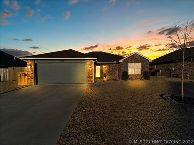 21025 E 40th Place S, Broken Arrow, OK 74014 - photo 2