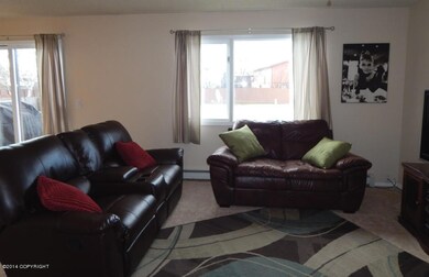 7704 Linda Ln, Anchorage, AK 99518 - photo 5