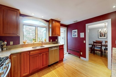 41 Summit Ave, Winthrop, MA 02152 - photo 4