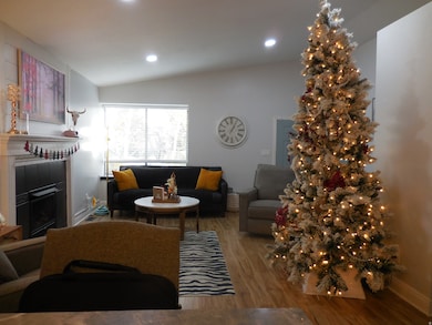 7993 S 2760 W, West Jordan, UT 84088 - photo 2