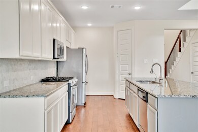 36 Sunrise Crest Trail, Tomball, TX 77375 - photo 6