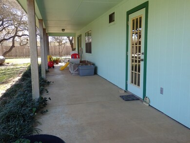 275 Shortys Ln, Fredericksburg, TX 78624 - photo 4