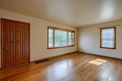 1029 E Dunedin Rd (12)