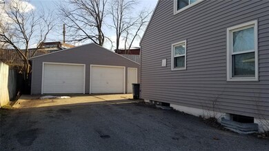 3407 H Ave NW, Cedar Rapids, IA 52405 - photo 2