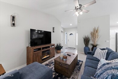 04-Family Room