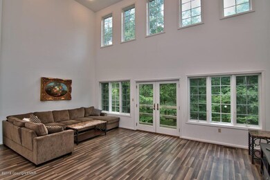 213 Escoll Dr, East Stroudsburg, PA 18301 - photo 3