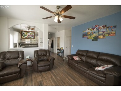 Living Room/Dining Room