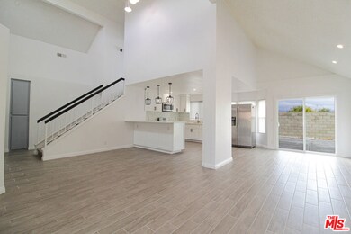 36825 Doheny Ln, Palmdale, CA 93552 - photo 4