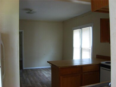 1418 S Joplin St, Pittsburg, KS 66762 - photo 5