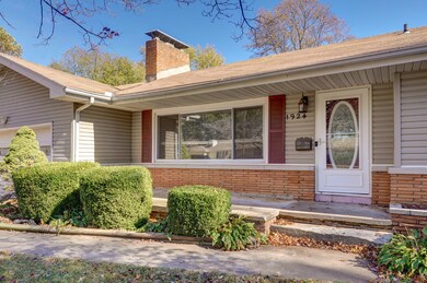 1924 S Glencrest-4