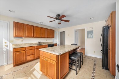 85 Blaisdell Ave unit 2, Pawtucket, RI 02860 - photo 6