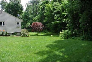 215 Franklin St, Stoneham, MA 02180 - photo 2