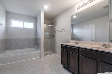 4819 Forward Swing, San Antonio, TX 78261 - photo 7