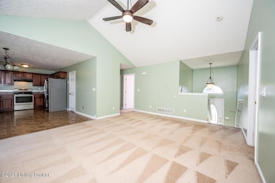 331 Berger Farm Dr, Mount Washington, KY 40047 - photo 3