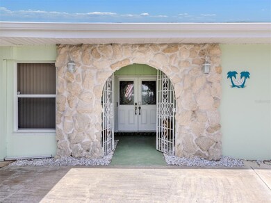 2500 Aquilos Ct, Port Charlotte, FL 33952 - photo 4