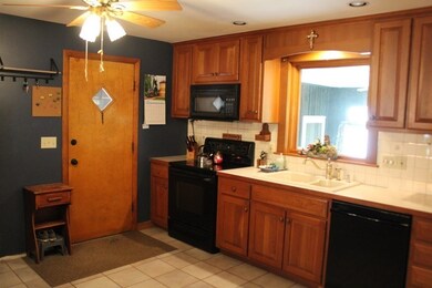 7 Elm Ct, Hatfield, MA 01038 - photo 6