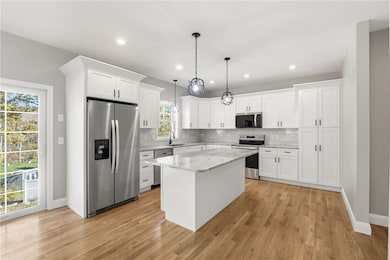 94 Ashaway Rd, Westerly, RI 02891 - photo 2