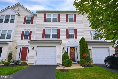 160 S Savanna Dr, Pottstown, PA 19465 - photo 2